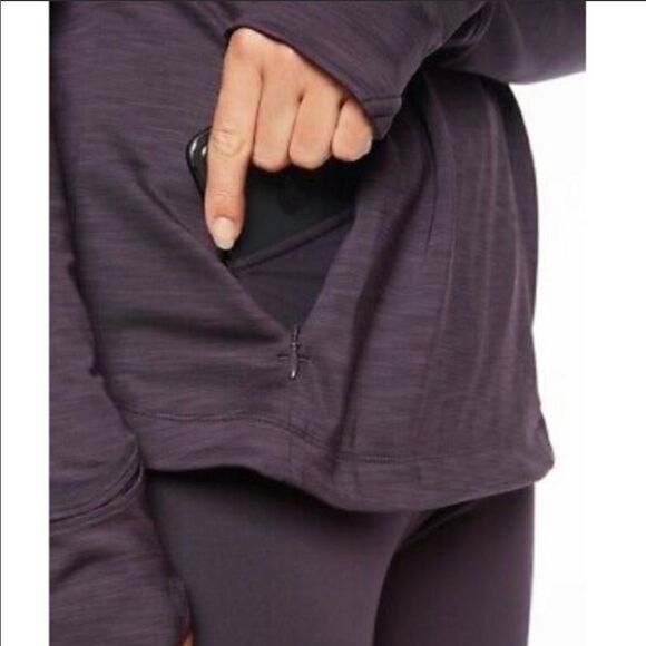 Athleta Bootcamp Hoodie in black - Picture 4 of 15